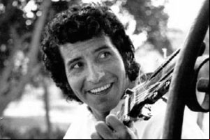 Biografía de Víctor Jara